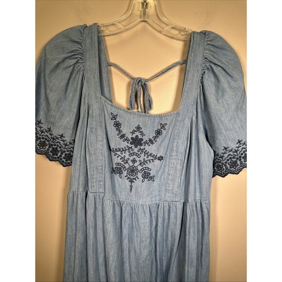 Old Navy Midi Dress L Flutter Sleeve Eyelet Chambray Peasant Cottagecore Flowy - Picture 4 of 9